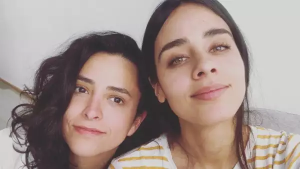 Bárbara Arredondo y Esmeralda Pimentel