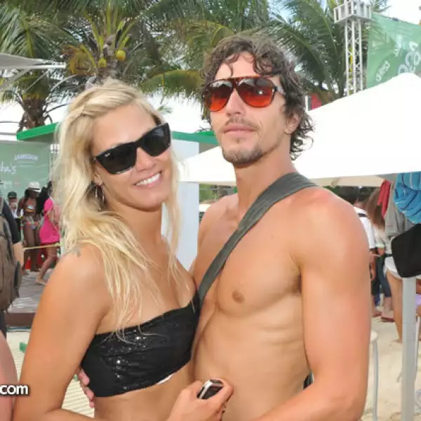 Anna Grubb y Kris Mister