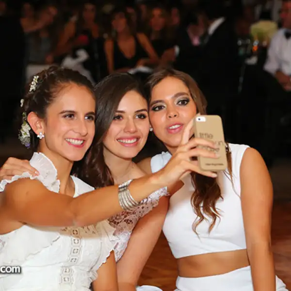 Fernanda Tovar,María José del Cueto y Ana Paula Puig