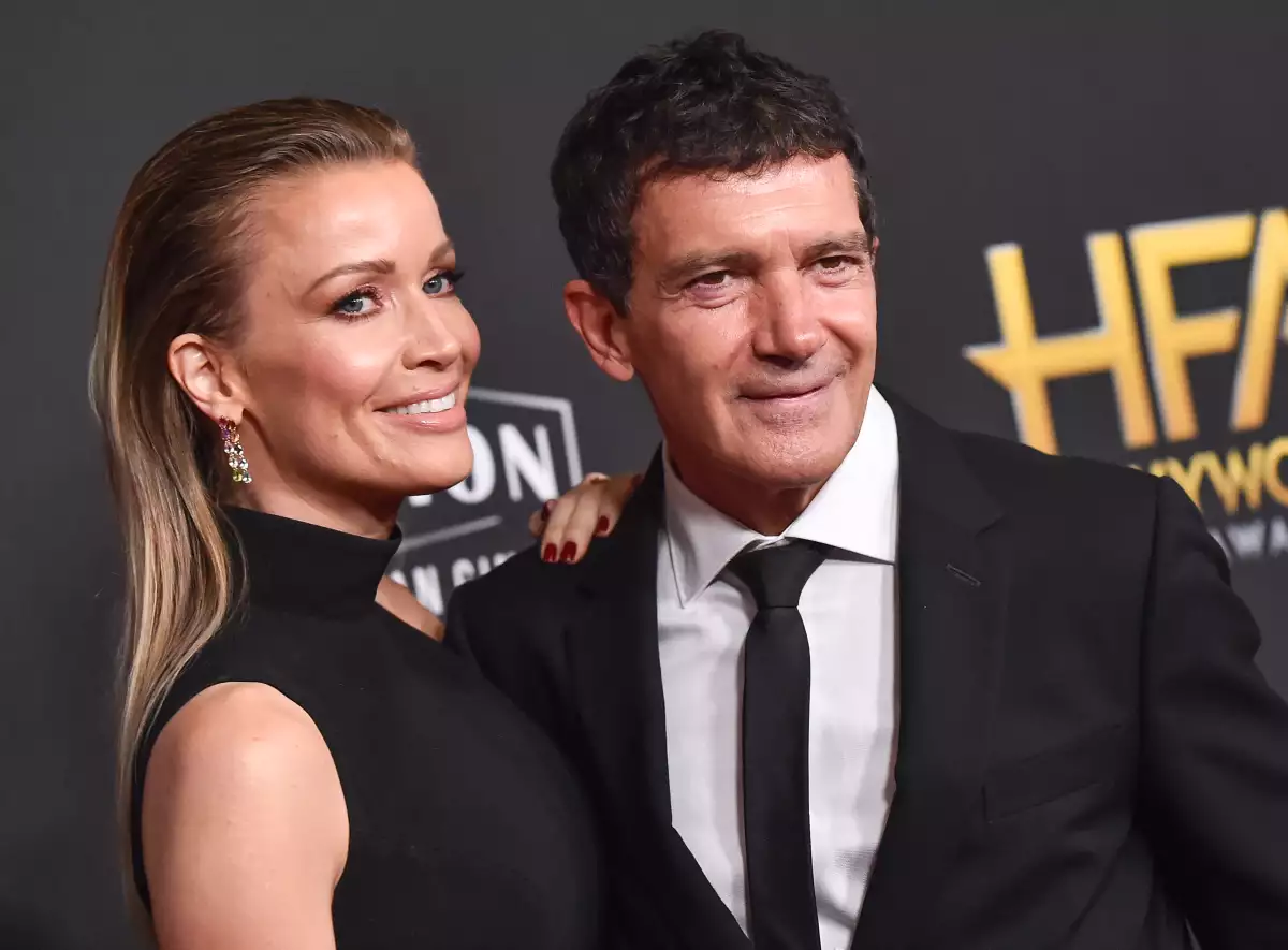 Los,Angeles,-,Nov,03:,Antonio,Banderas,And,Nicole,Kimpel