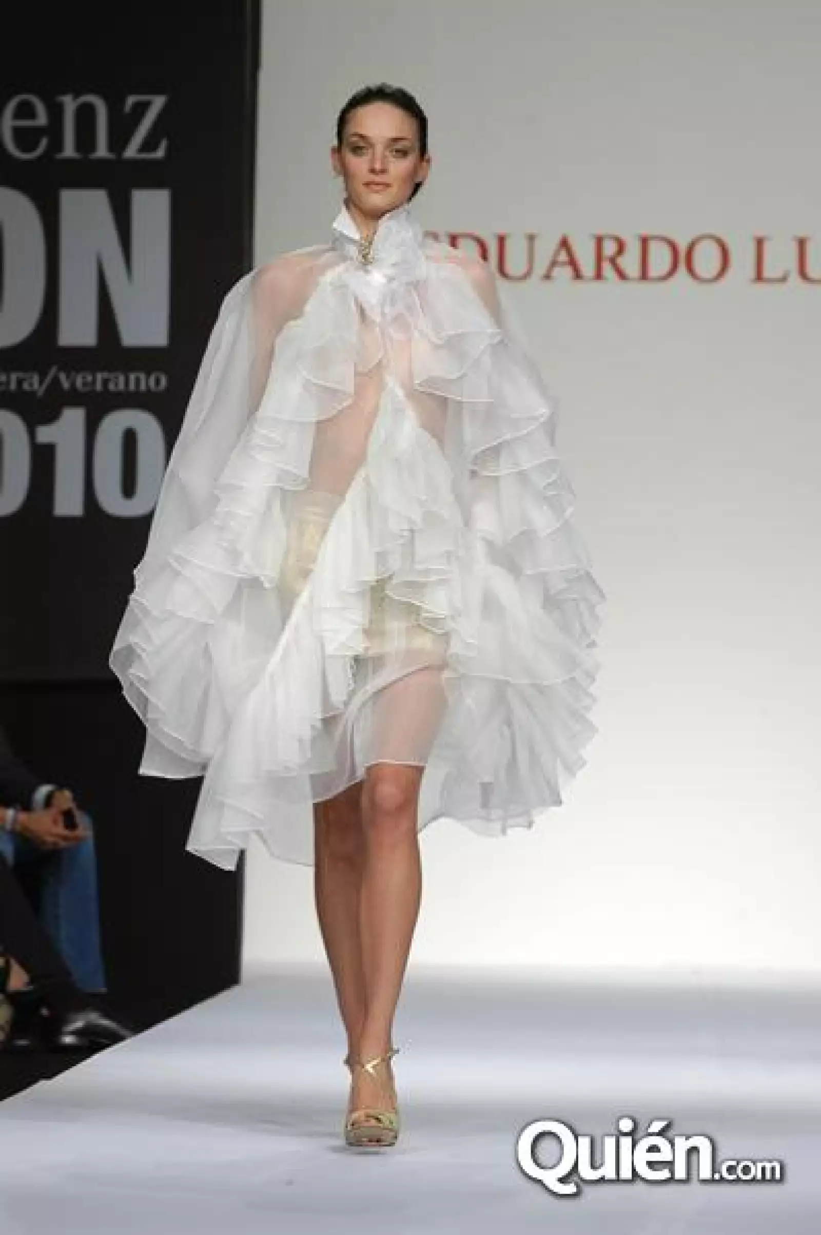 MBF Pasarela Eduardo Lucero