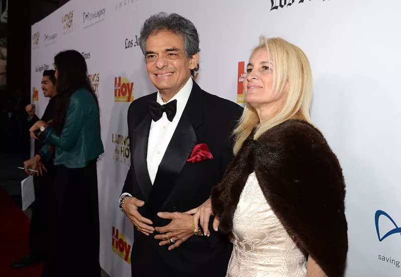 José José y Sara Salazar