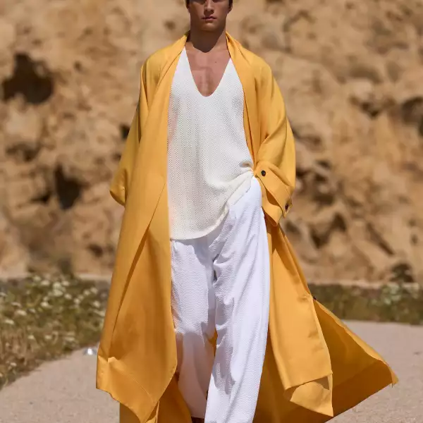 Jacquemus PO S27 006.jpg