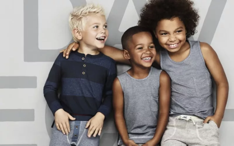 Tras una exitosa línea de ropa interior con la marca sueca H&M, el futbolista probará suerte en el sector infantil con ropa interior para los más pequeños.