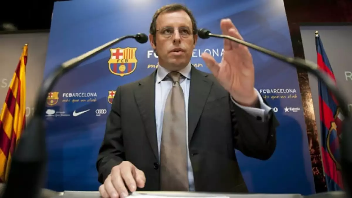 El presidente del club Barcelona en conferencia de prensa