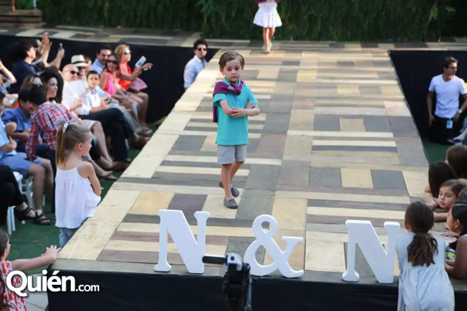 Desfile Solidario Mi Gran Esperanza