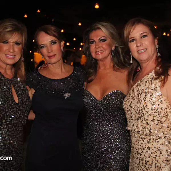 Anabela Hernandez,Martha Watanabe,Almendra Morquecho y La Guera Hernandez