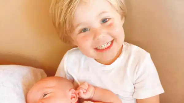 Manu y Emiliano, hijos de Anahí