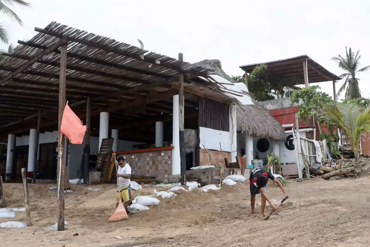 Daños Huracán Erick San Agustinillo
