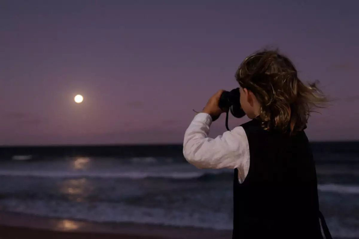 Full "Blood Moon" Lunar Eclipse As Seen From Australia