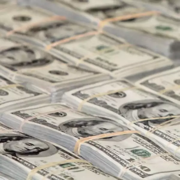 Ejército decomiso dólares