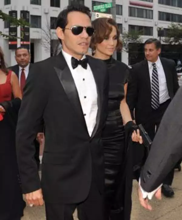 Muy guapa, la pareja llegó tomada de la mano a la gala.