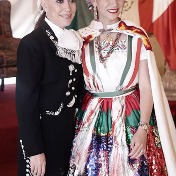 Lourdes Pérez Negron y Rosa María Álvarez