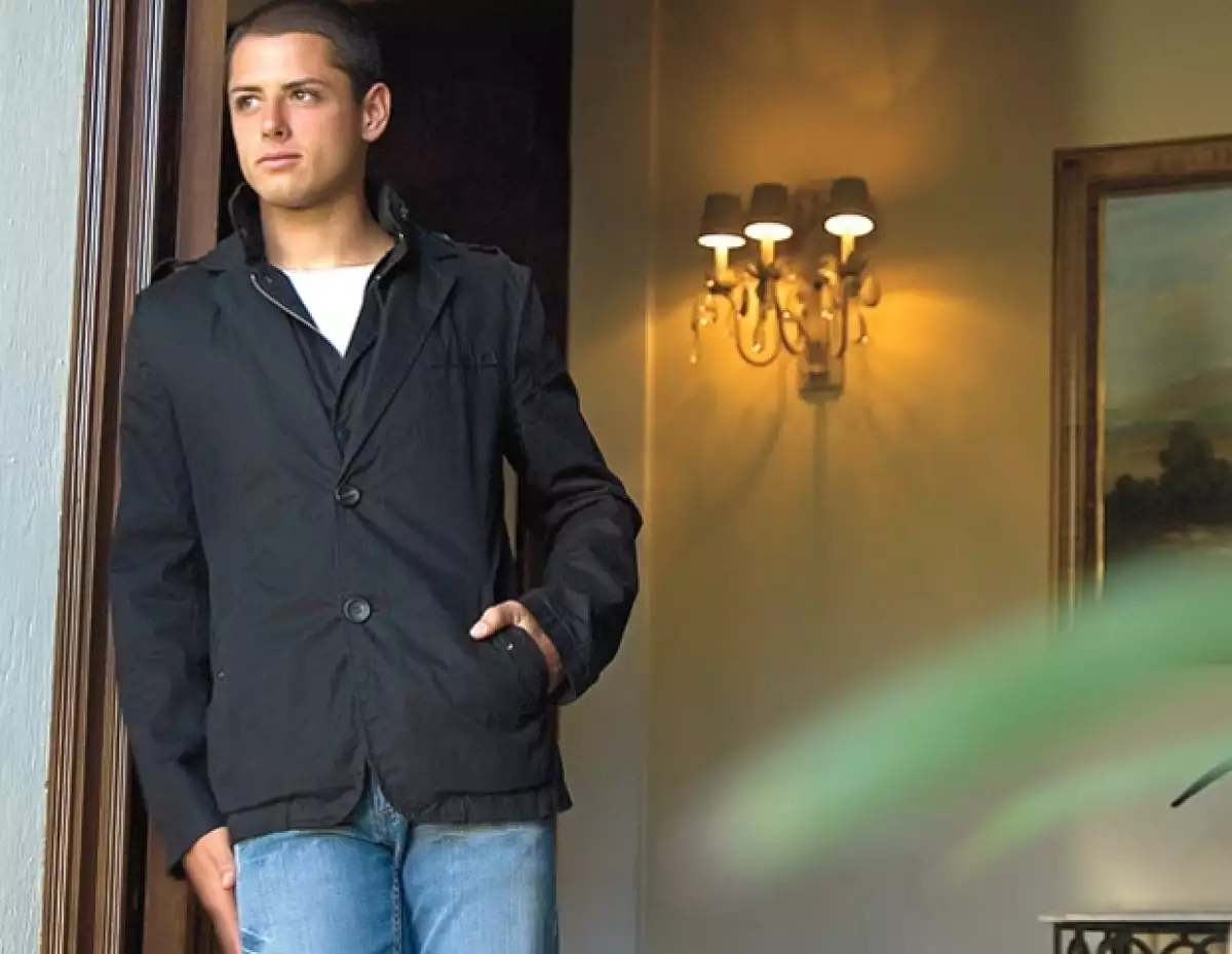 El Chicharito se ha convertido en toda una sensación gracias a su talento y carisma. La imagen corresponde al top de Los 12 hombres más sexys de la revista Quién.