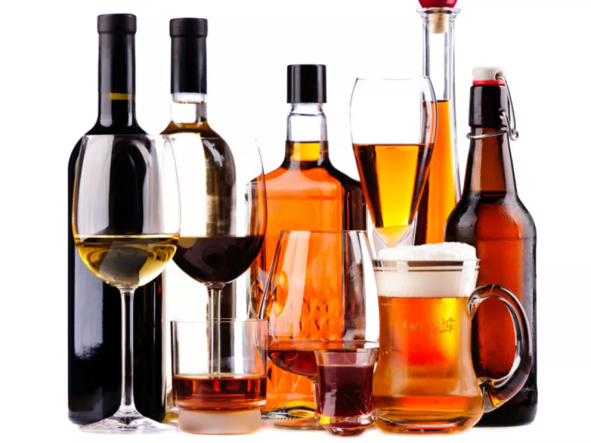 botellas de bebidas alcohólicas