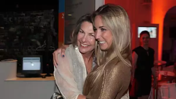 La diseñadora de joyería levantará el pulgar a favor de Josefina Vázquez Mota en las próximas elecciones.