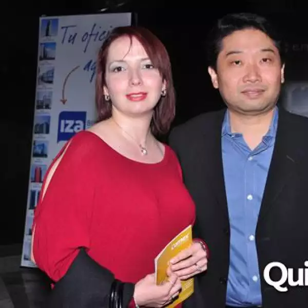 Brindis Navideño Iza Business Centers