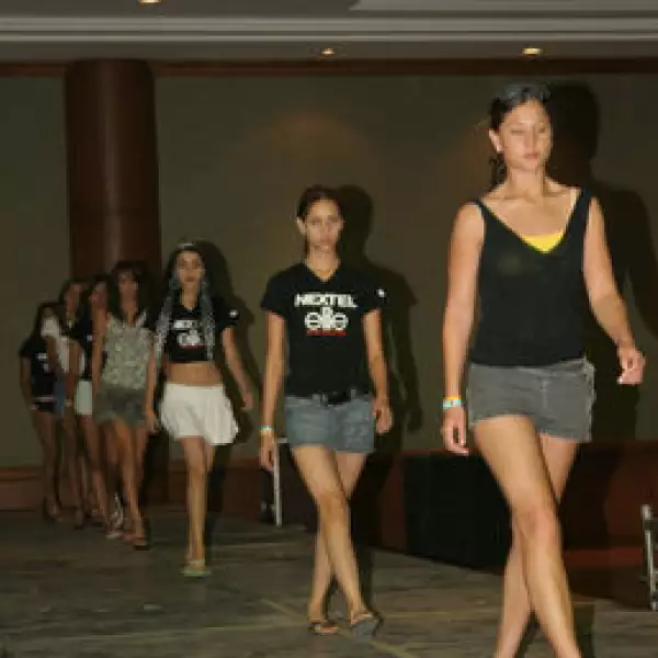 Backsatege. Elite Model Latino 2006