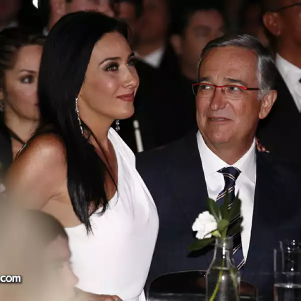 María Laura Medina de Salinas,Ricardo Salinas Pliego