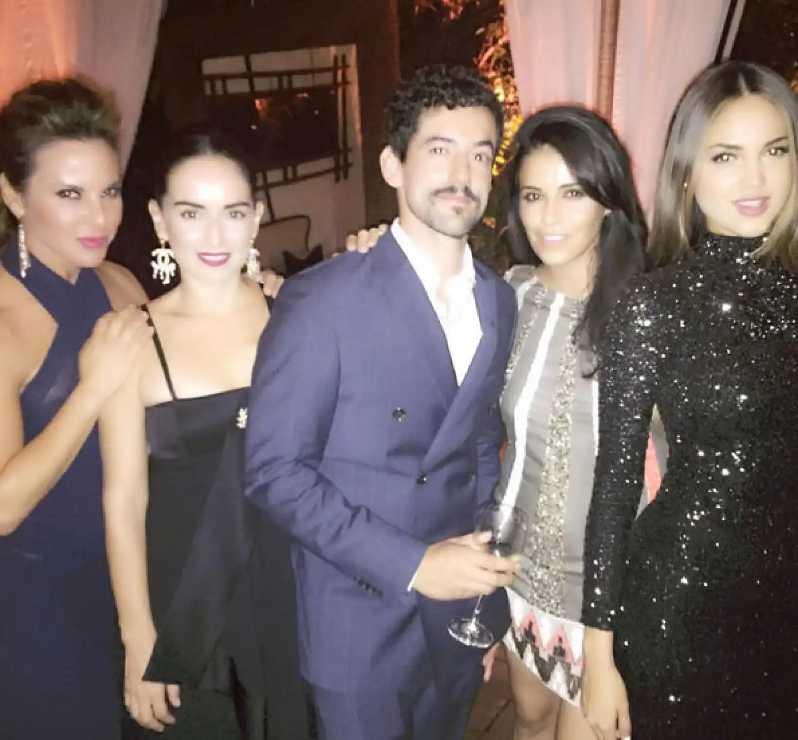 KAte, Ana, Luis Gerardo, Olga Segura y Eiza en los Emmy 2015.