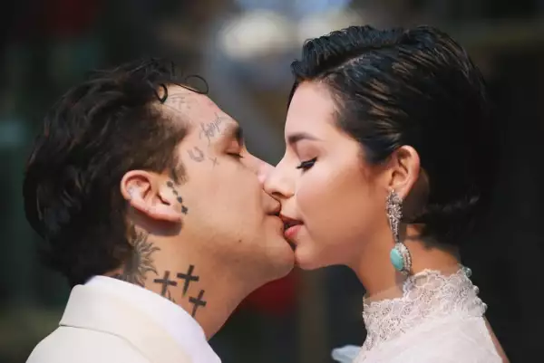 nodal-y-angela-aguilar-cumplen-un-año-de-casados.jpg