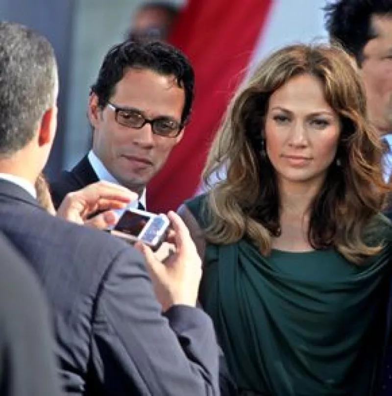 La pareja solicitó un fuerte dispositivo de seguridad para que los cuide en su visita a Colombia, donde el salsero se presentará el 10 de enero.