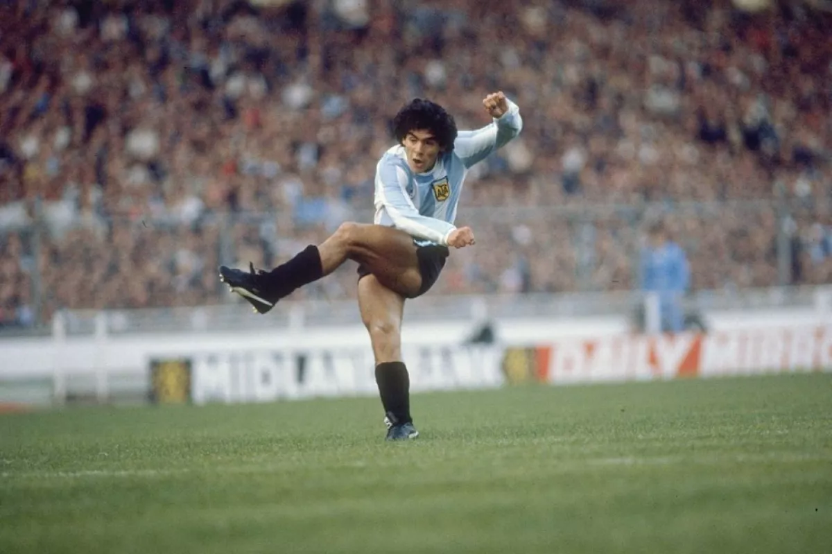 diego armando maradona.png