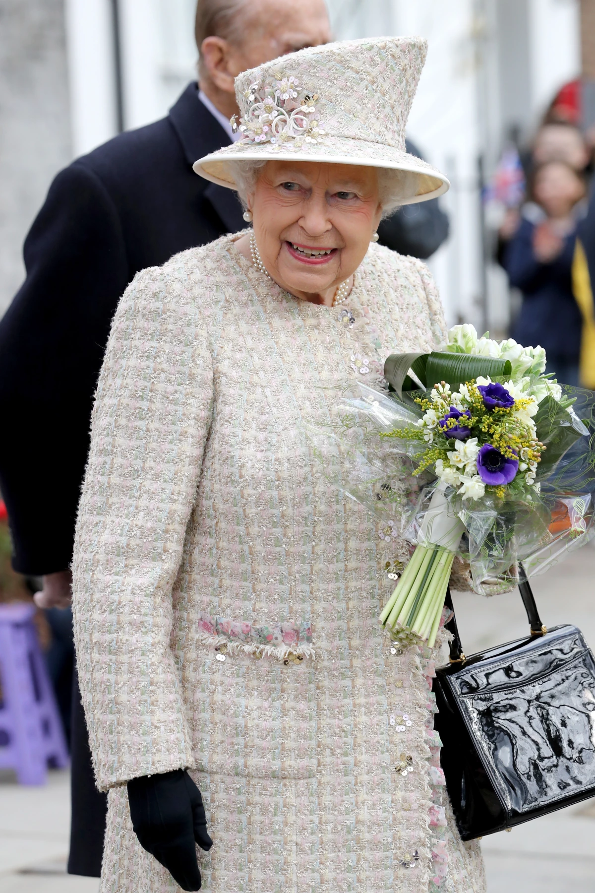 Reina Isabel II bolsa