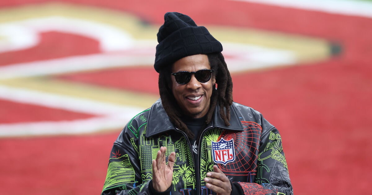 Mujer que acusó a Jay-Z de violación se retracta y asegura que nunca conoció al cantante
