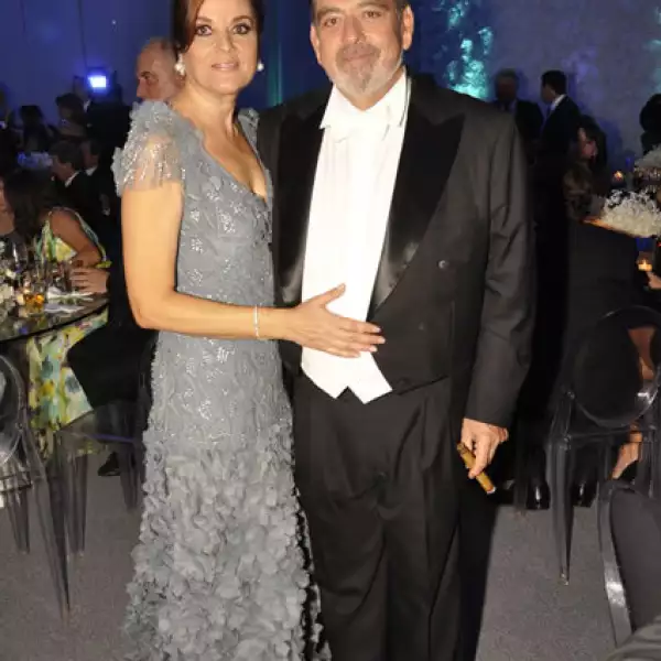 Mónica de López Rocha y Tomas López Rocha