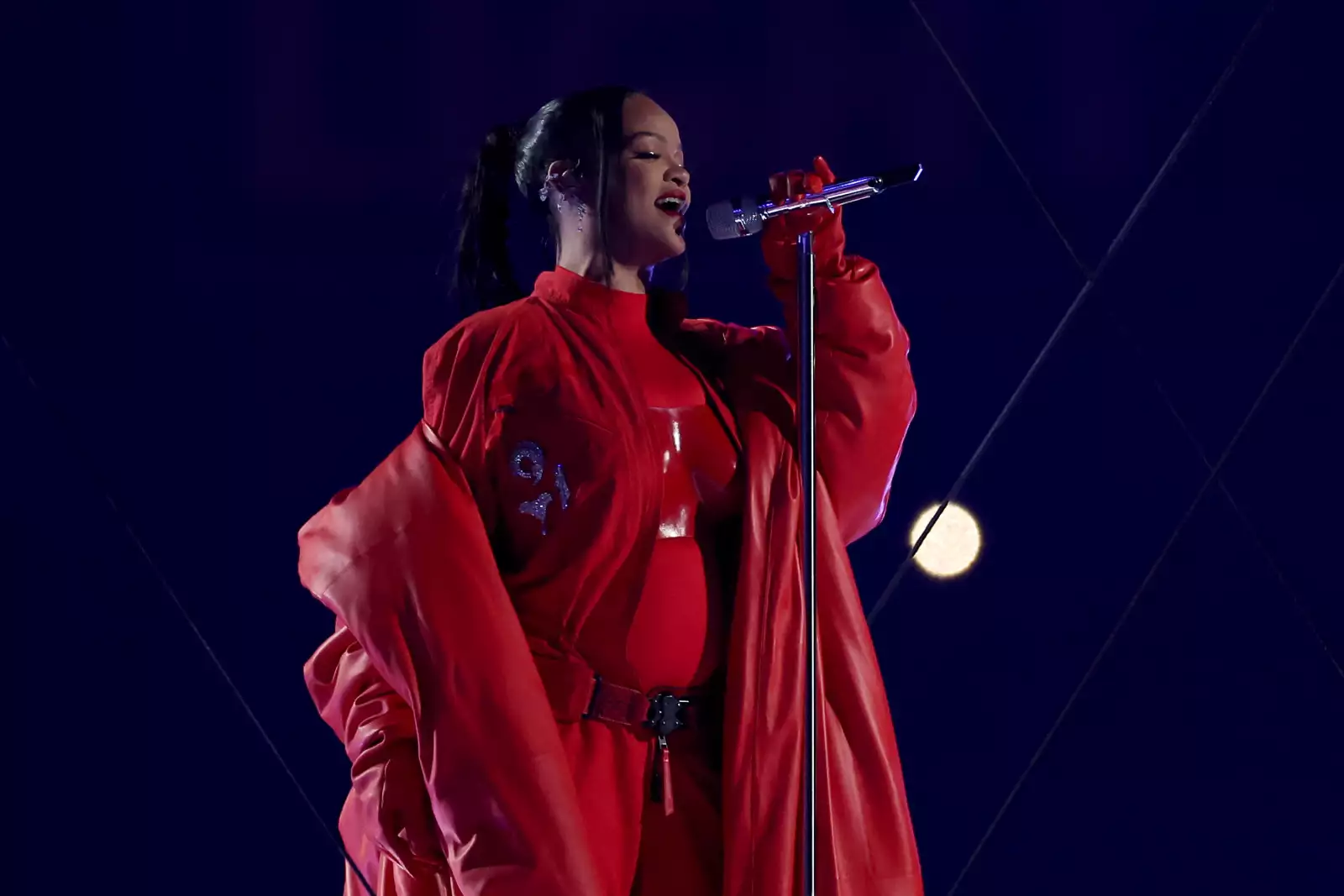 Rihanna-Super-Bowl