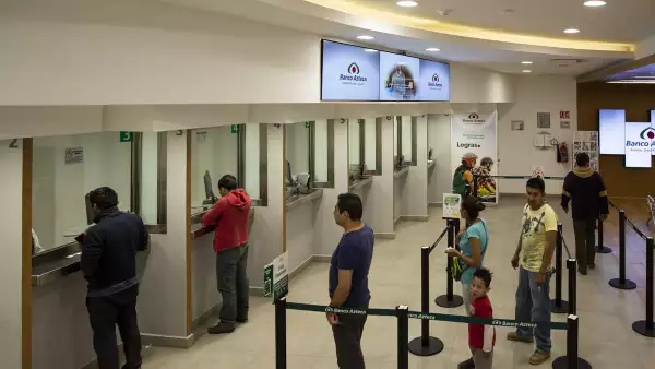 Banco AZteca Coppel recuperación más crédito 
