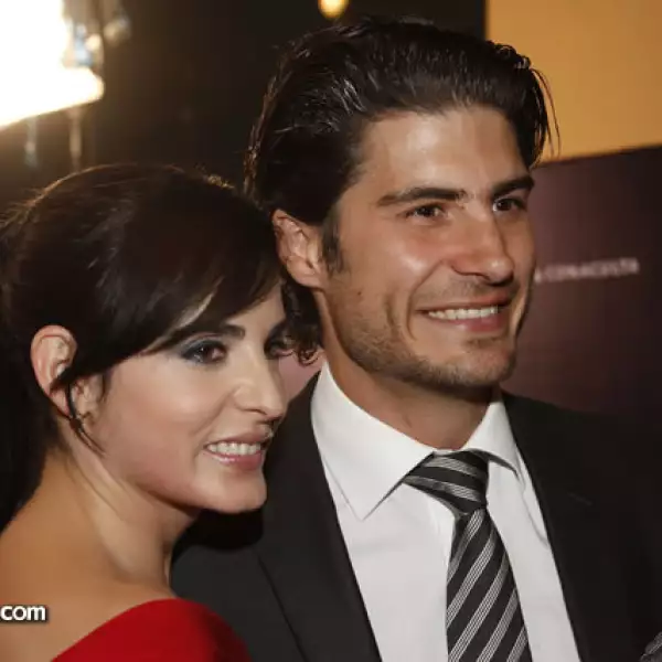Ximena Herrera y Alejandro Sirvent