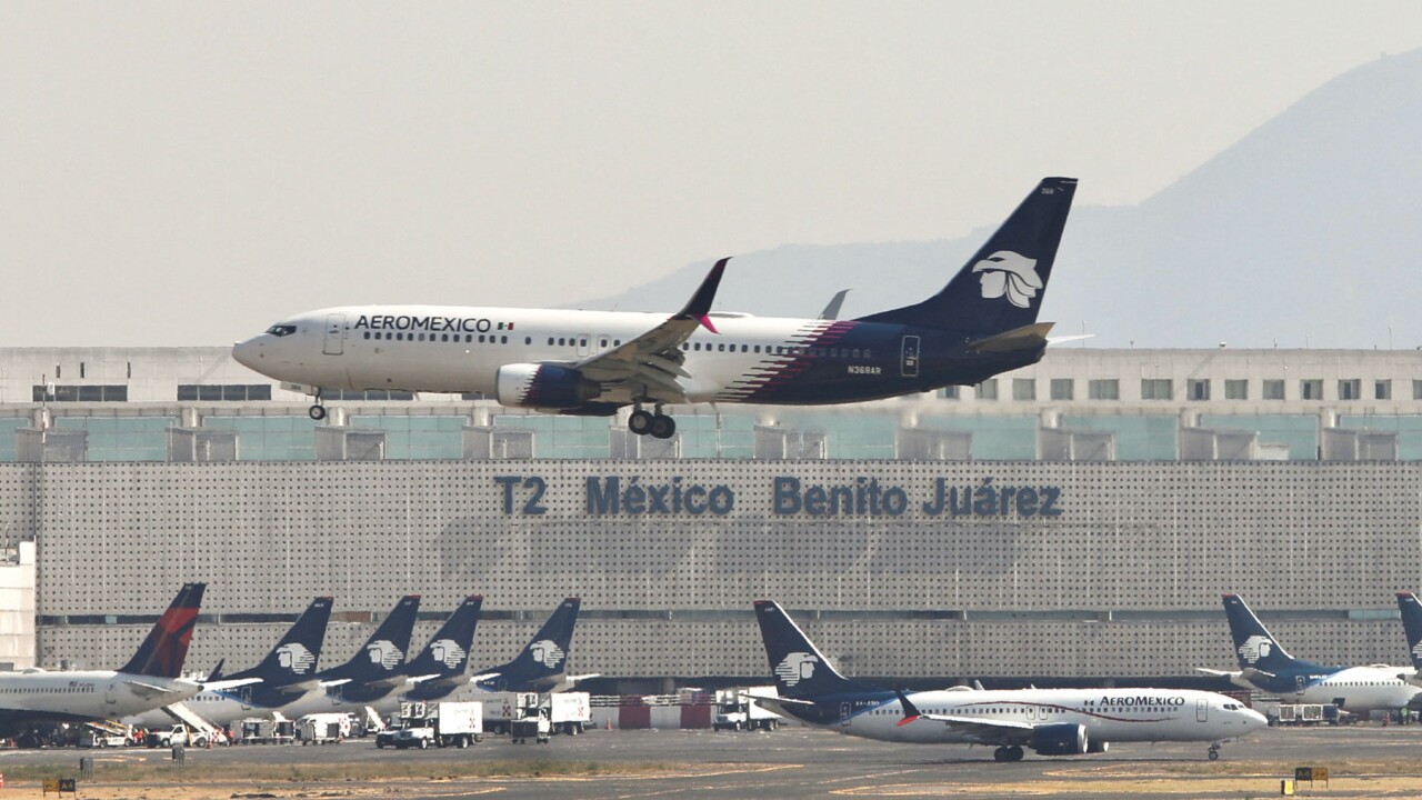 Aeroméxico retoma vuelo financiero con regreso a la Bolsa de Nueva York