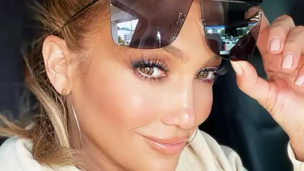Jennifer Lopez