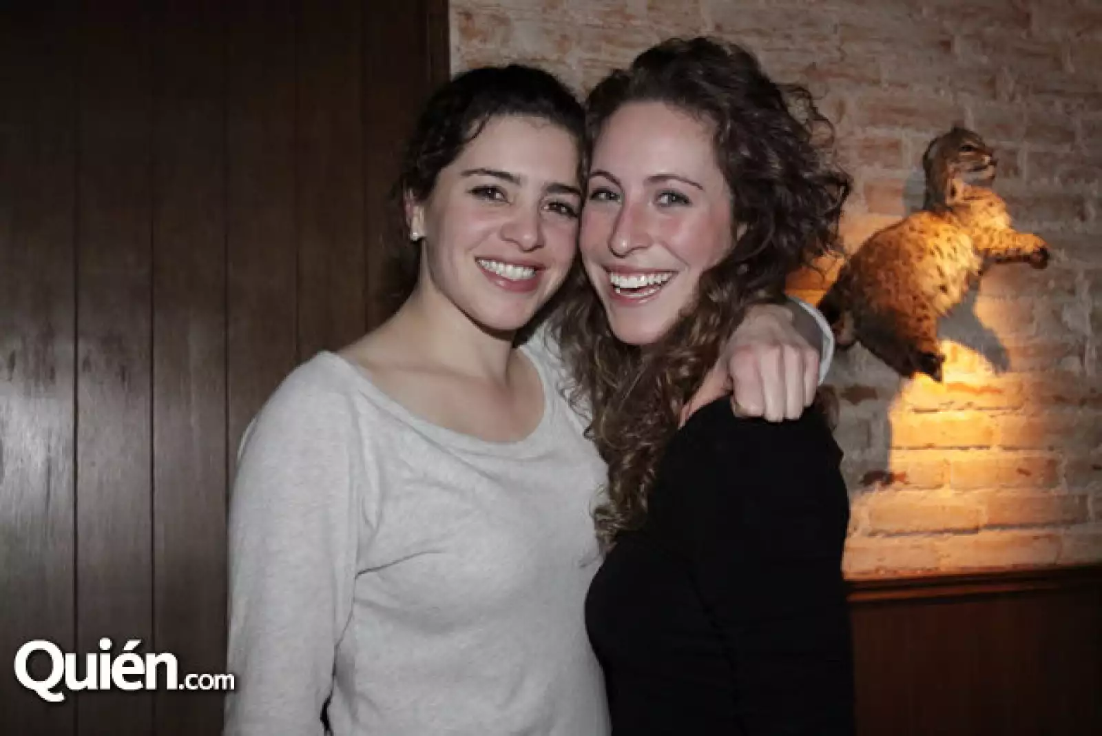 Alejandra Borja,Fernanda Betancourt