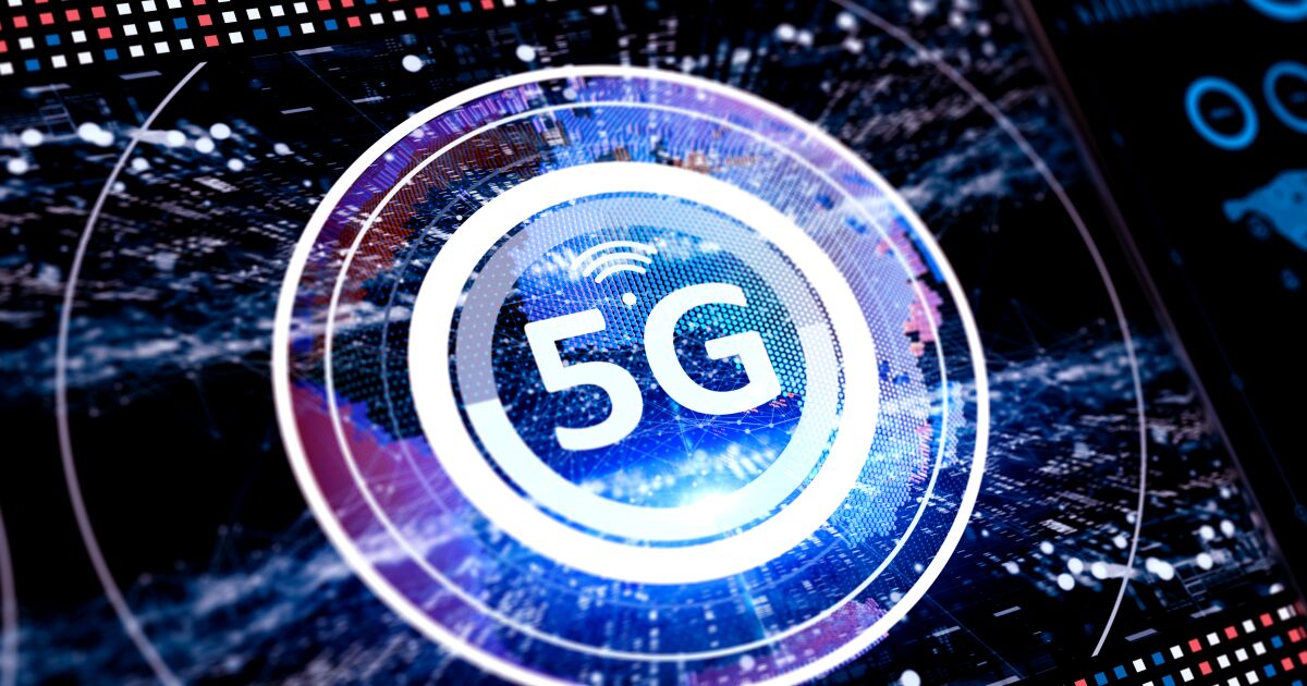 5G requires a new regulation for its development 5G requires a new regulation for its development