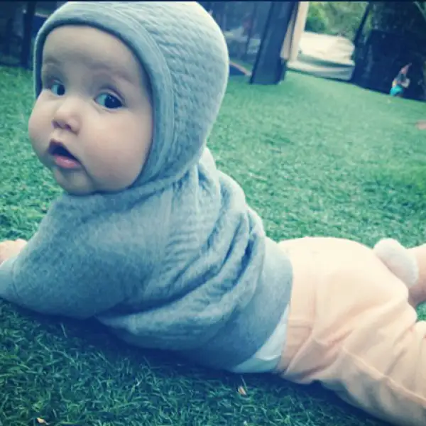 Esta hermosa pequeña, de nombre Haven Garner Warren , es la segunda hija de la actriz Jessica Alba.