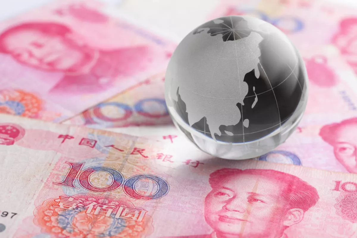Por China