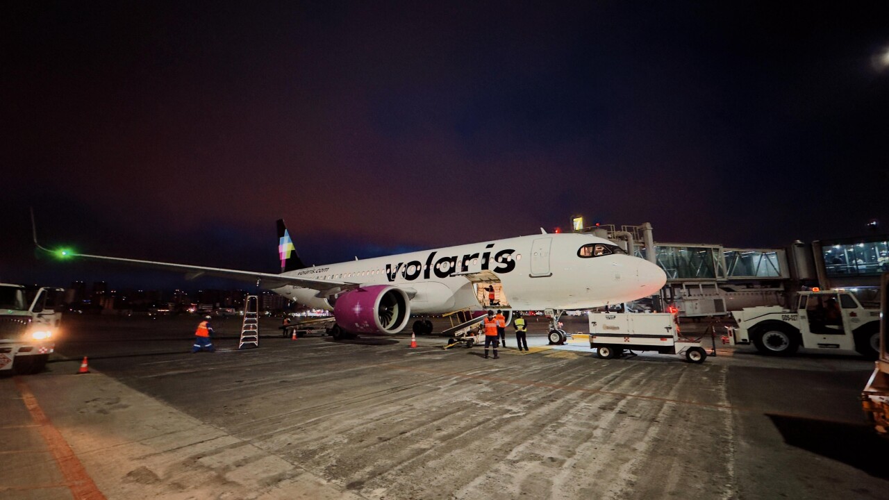Volaris ofrecerá internet satelital de Starlink en sus vuelos a partir de 2027