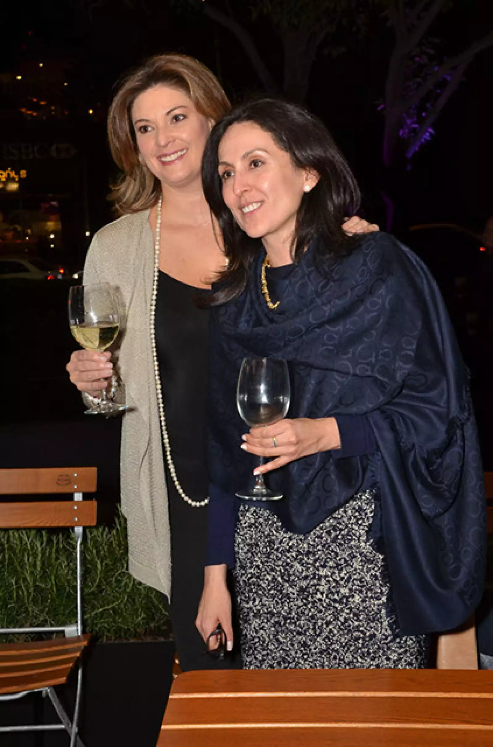 Laura Vargas y María Julia Narro.