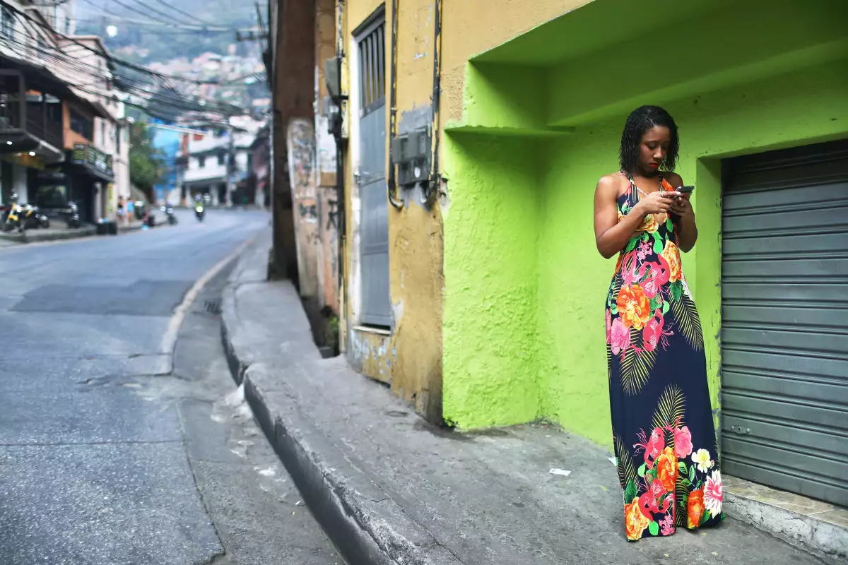 ¿Se te acabaron los megas? El internet móvil en México es muy caro, pero hay una solución clara