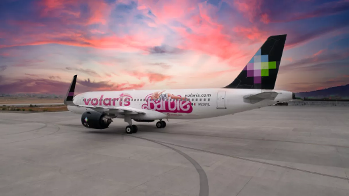 Volaris Barbie avión