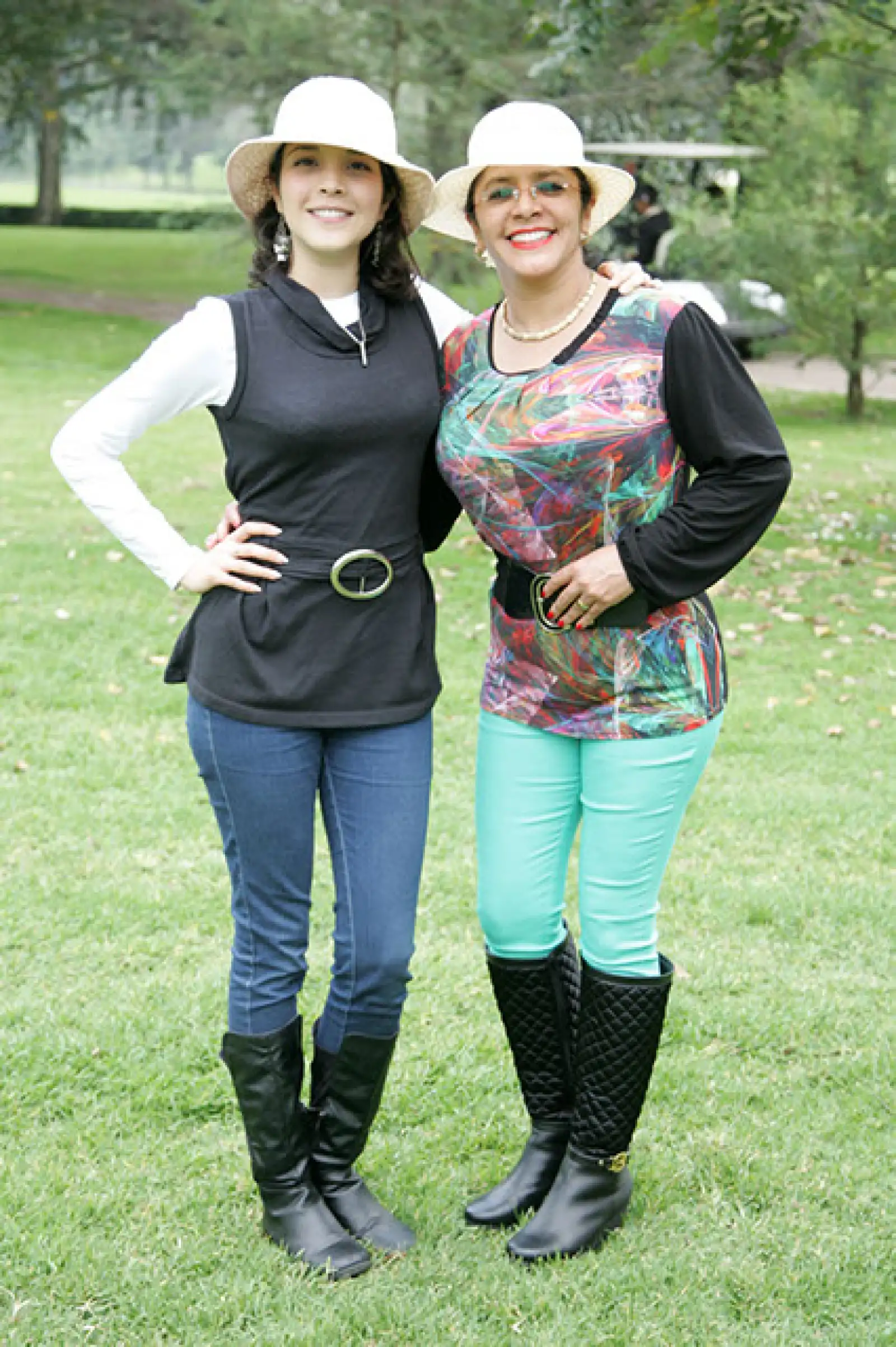 Karen Castro y Pilar Vargas