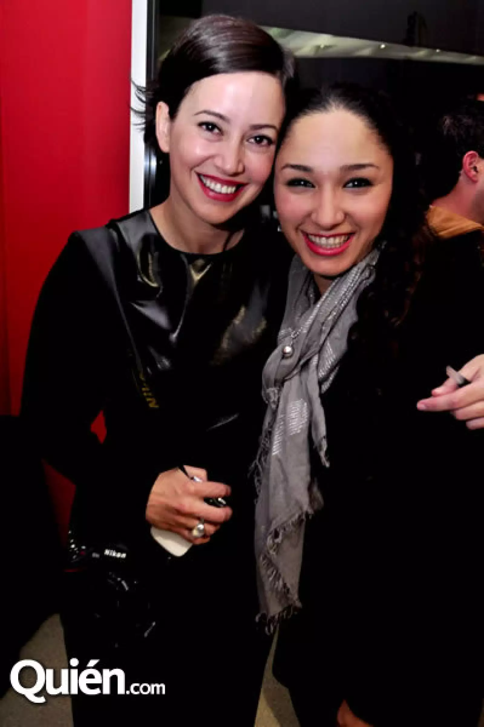 Vanesa Muñóz y Katya Treviño