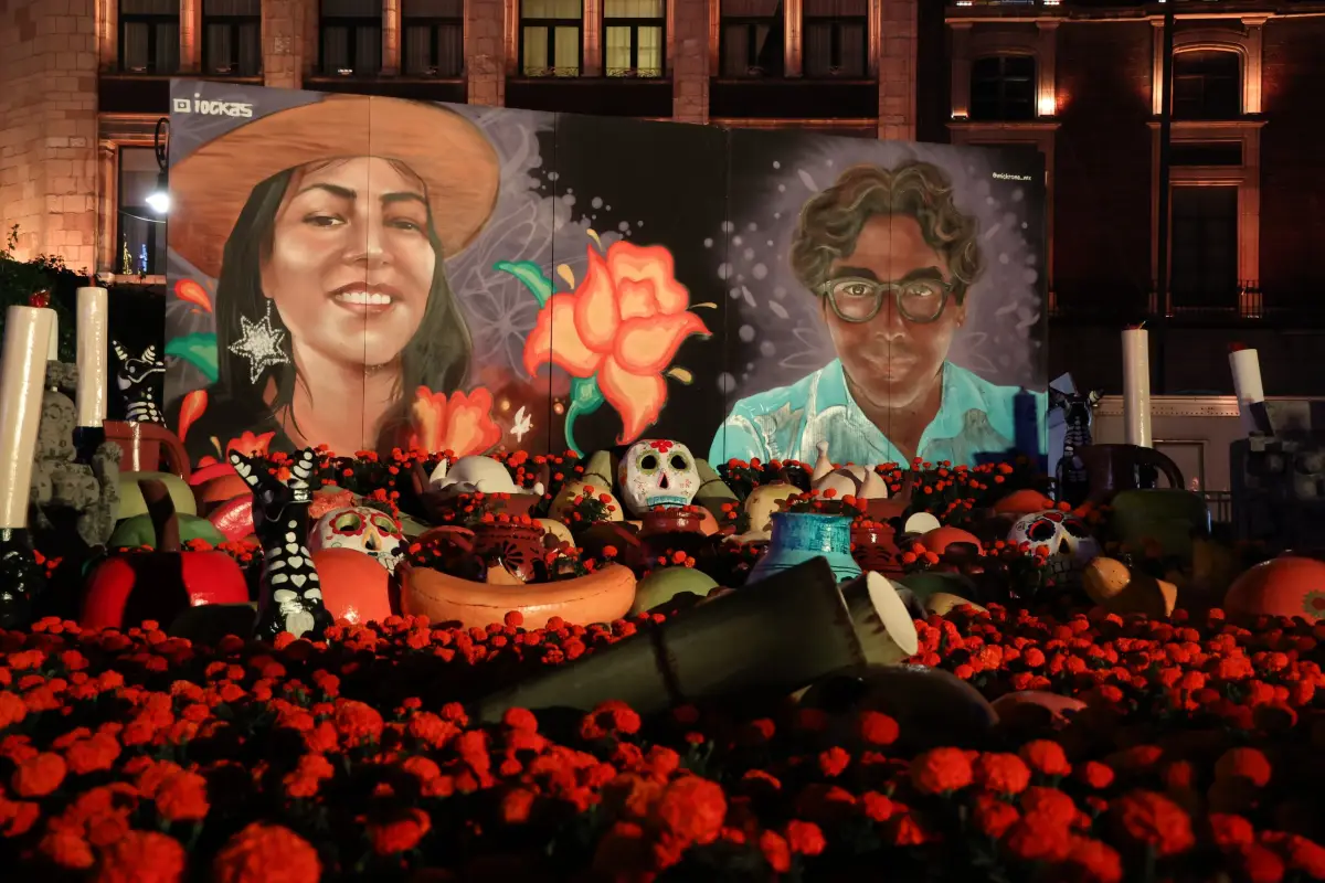 Ofrenda-Zocalo-ximena-pepe.jpg
