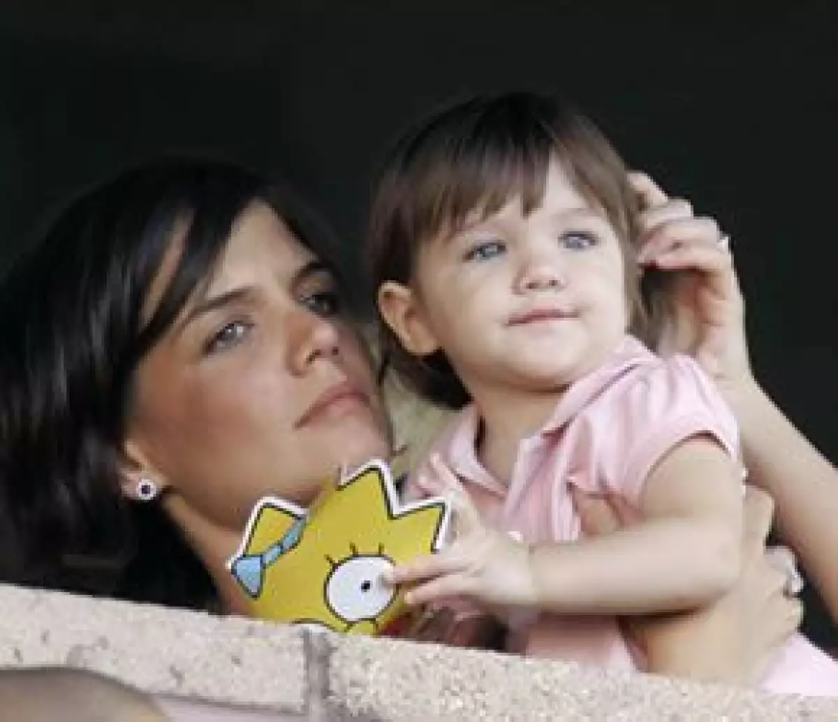 La actriz tiene una hija, Suri, de dos años, y está fascinada con construirle juegos de jardín.