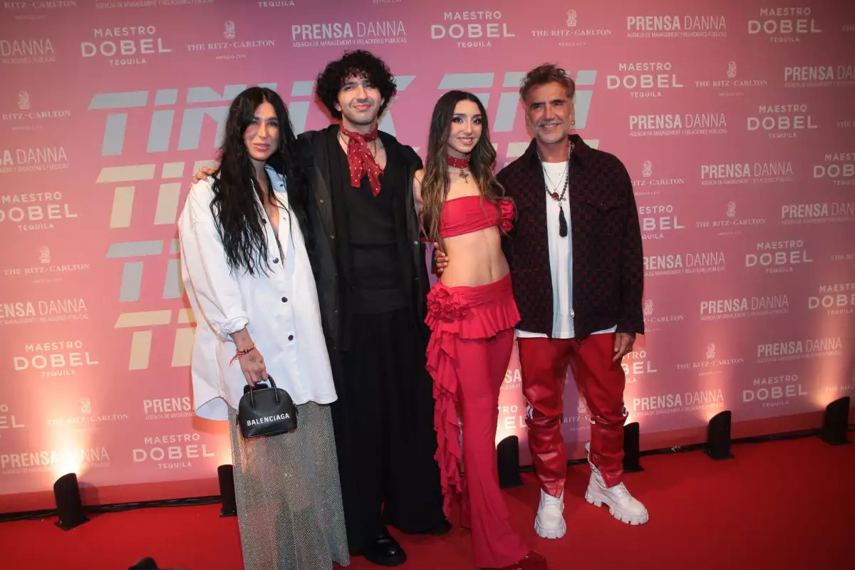 alejandro-fernandez-hijos