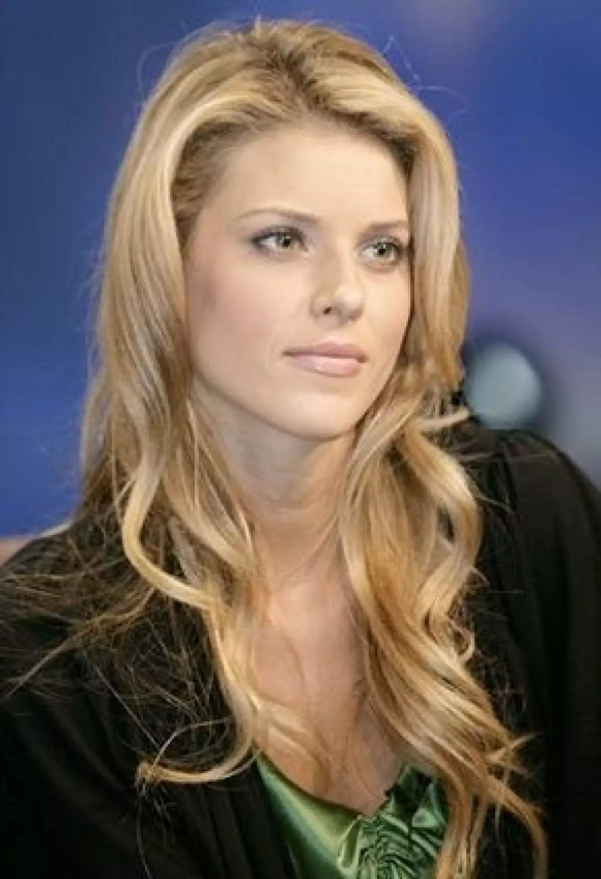 Carrie Prejean dijo que filmó el video de sí misma cuando tenía 17 años y lo envió a su novio y ahora lo califica como 'el error más grande de mi vida'