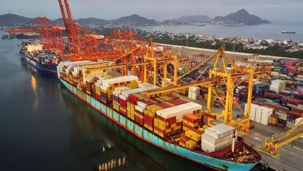 Los puertos no mienten: Mientras EU cierra sus puertas, México se inunda de mercancía 'Made in China'